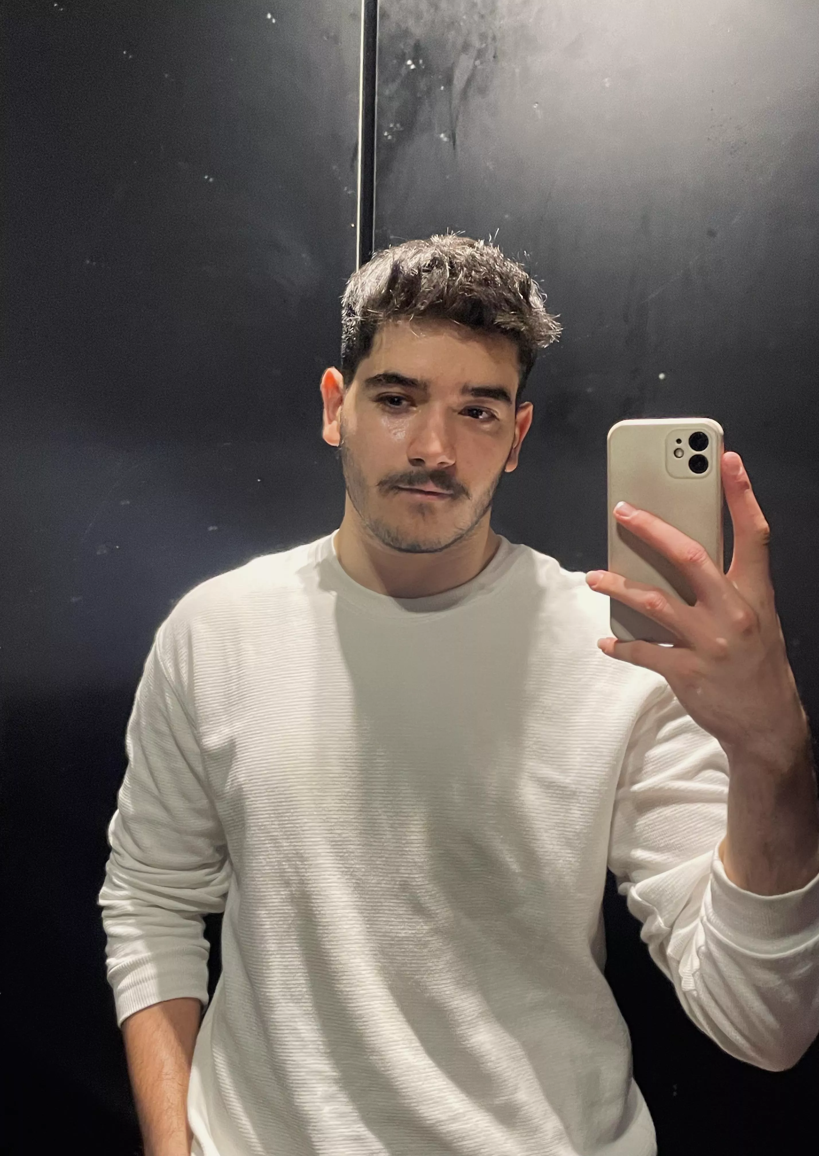 I’m new here :) posted by Necessary_Writer_914