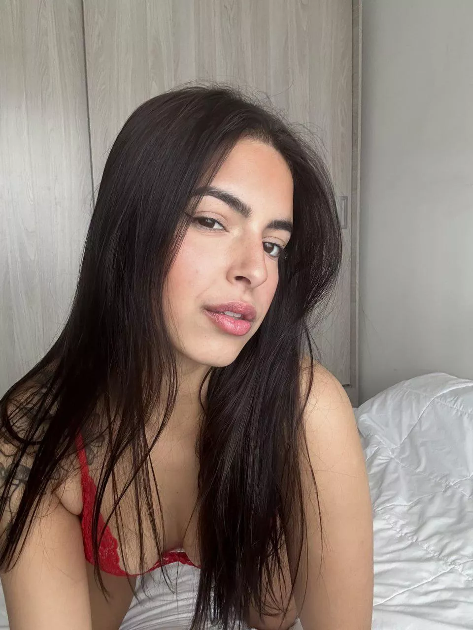 my face is cute but my body was hardfuck posted by ShiftTeamWarlord777