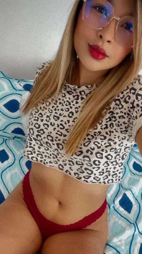 Nerdy latina ready for sexy White Jock by lexxynatpup