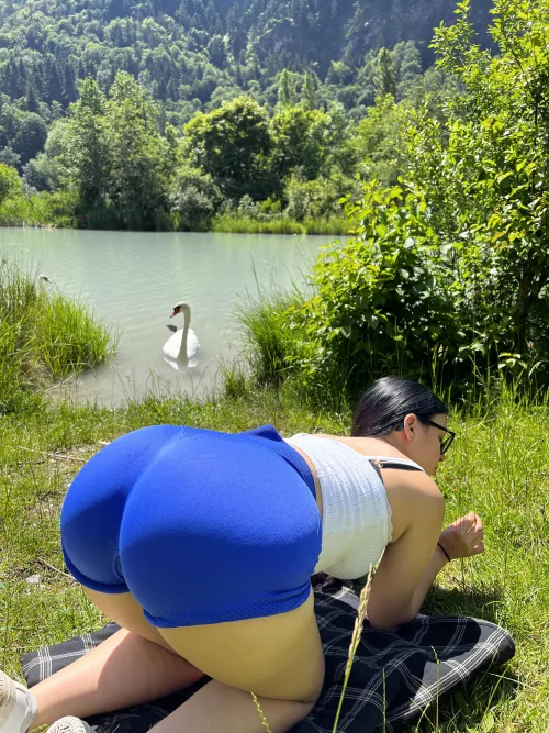 that booty is something I'm proud of by travpassiva