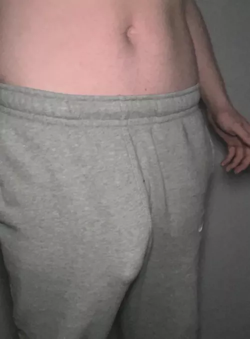 Who can help?dm me! by ProperCaramel8645