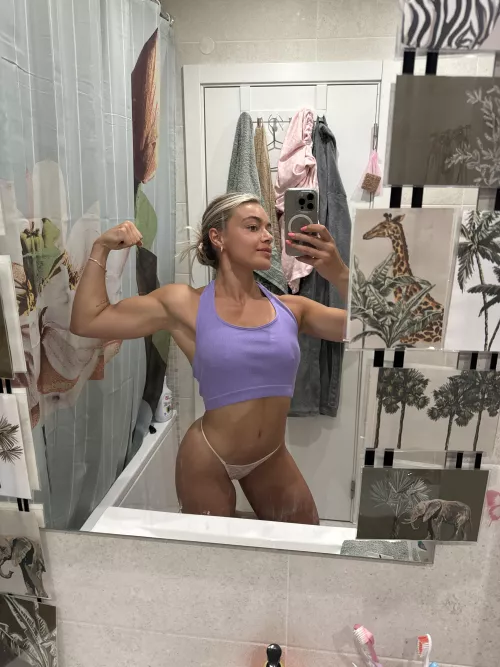 Who likes to be manhandled [F] by Pure-Rent4314