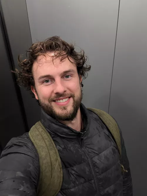 Who thinks I should clean shave ? 🤔 by Old-Contribution2960