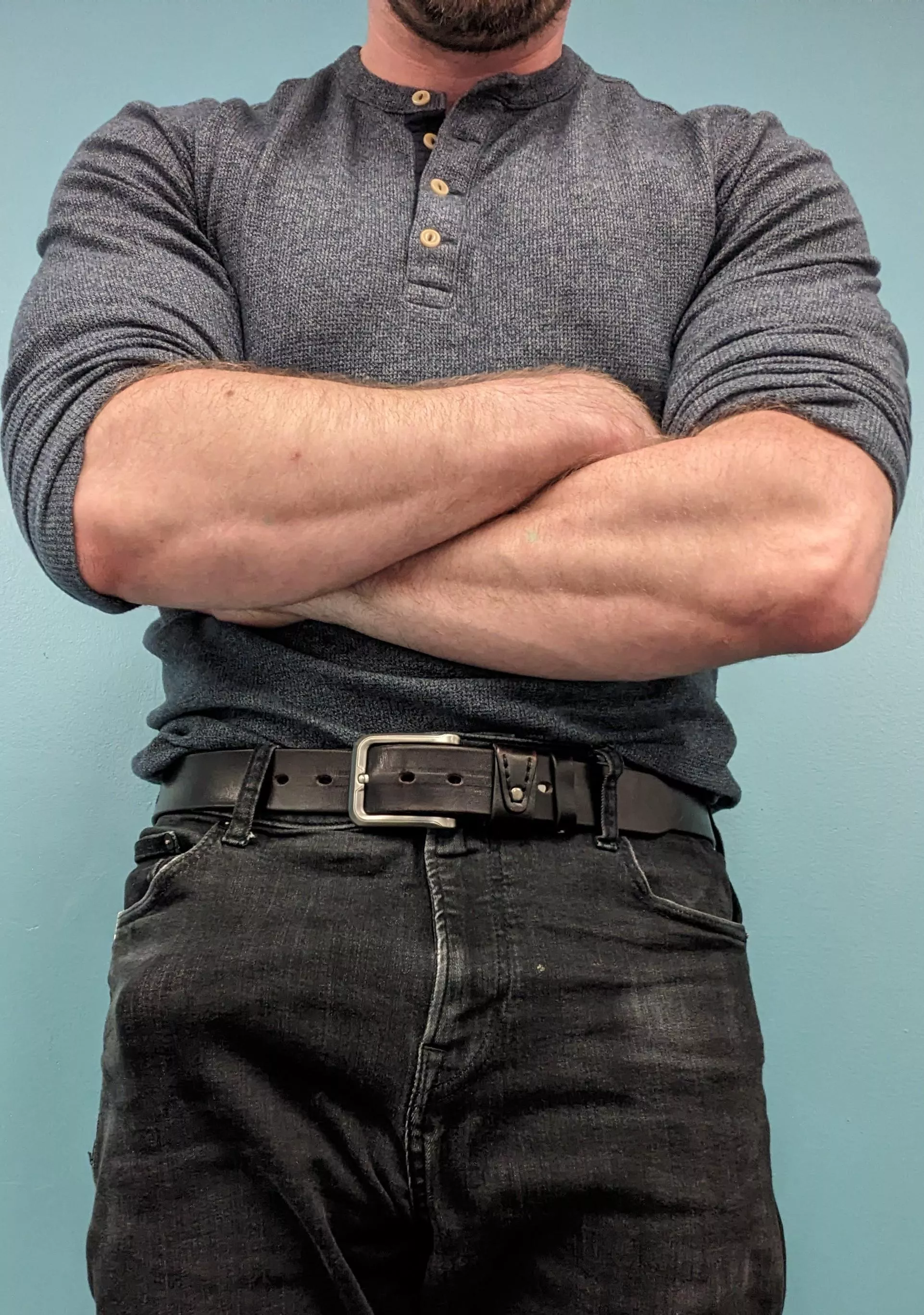 You walk into the office Monday morning and see me. I notice you eying my arms and... it's going to be a good week  posted by tomatoe1987