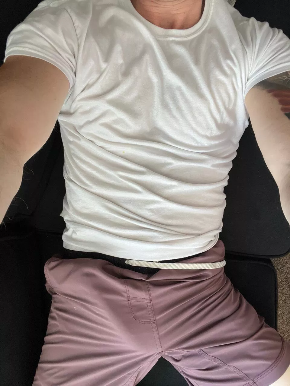 (37) Gym bulging posted by DadLovesSocks