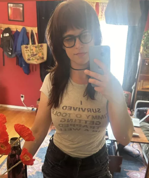 Allie Goertz (Comedian/Singer) by Middle_Chain_544