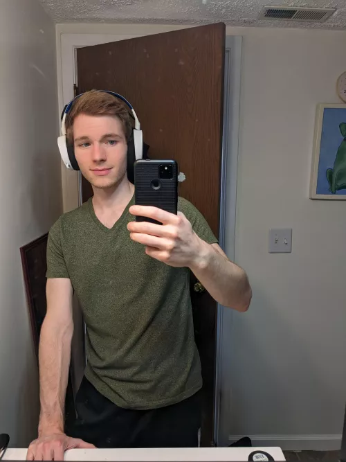 BF says I have red hair. I've always said it's blond. Who's right? by Sycamore_Spore