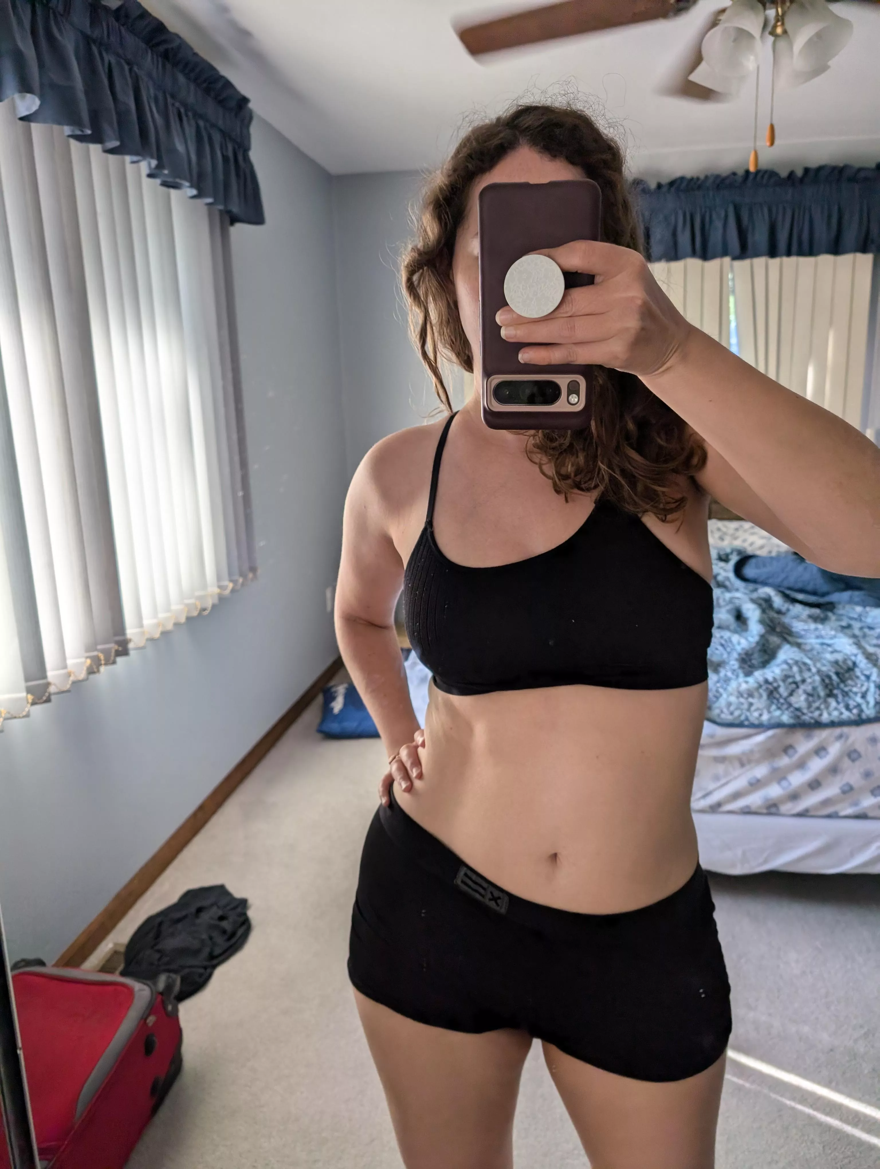 Hope you're having a good week so far [F] posted by MarieAtwood