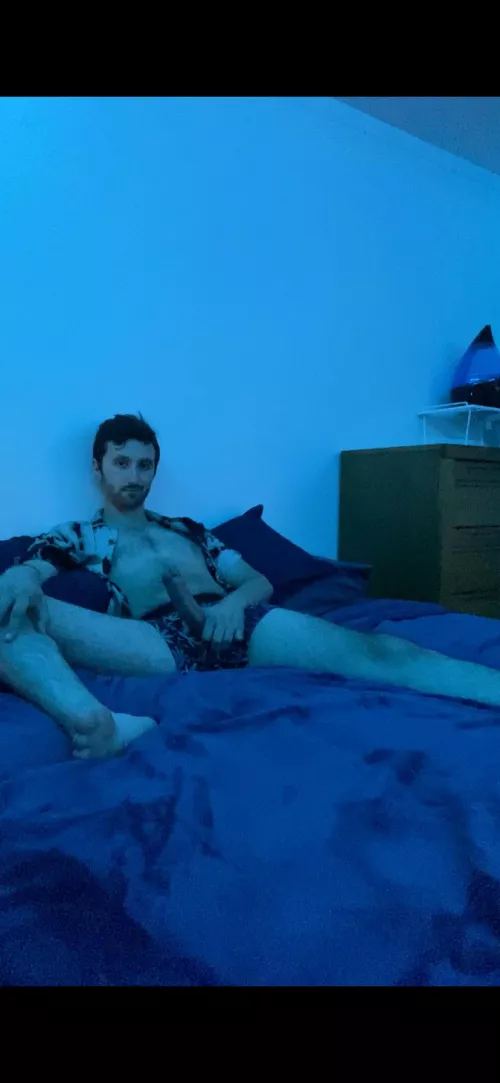 Late night fun by throwawayawaworht914