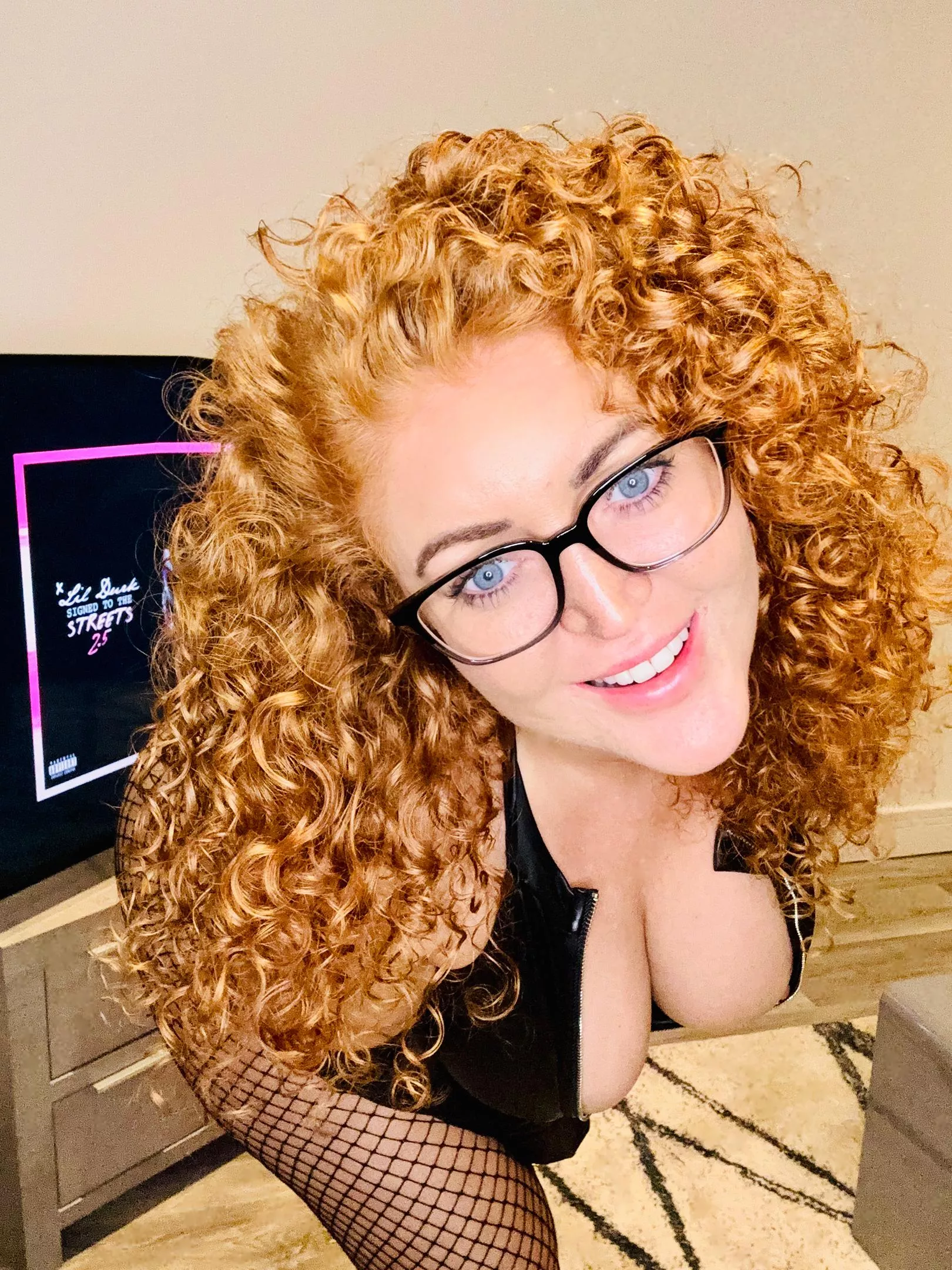 Where did your eyes go first, be honest posted by ObedientTablespoon