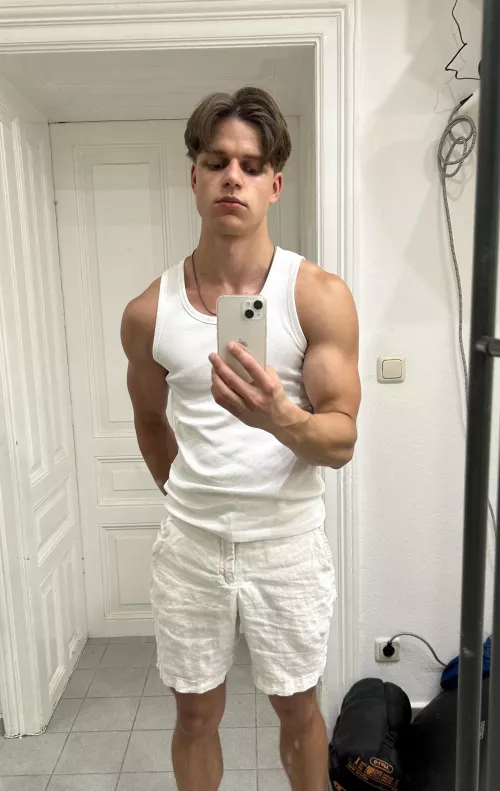 (20)Hey there  by Select_Equipment4297