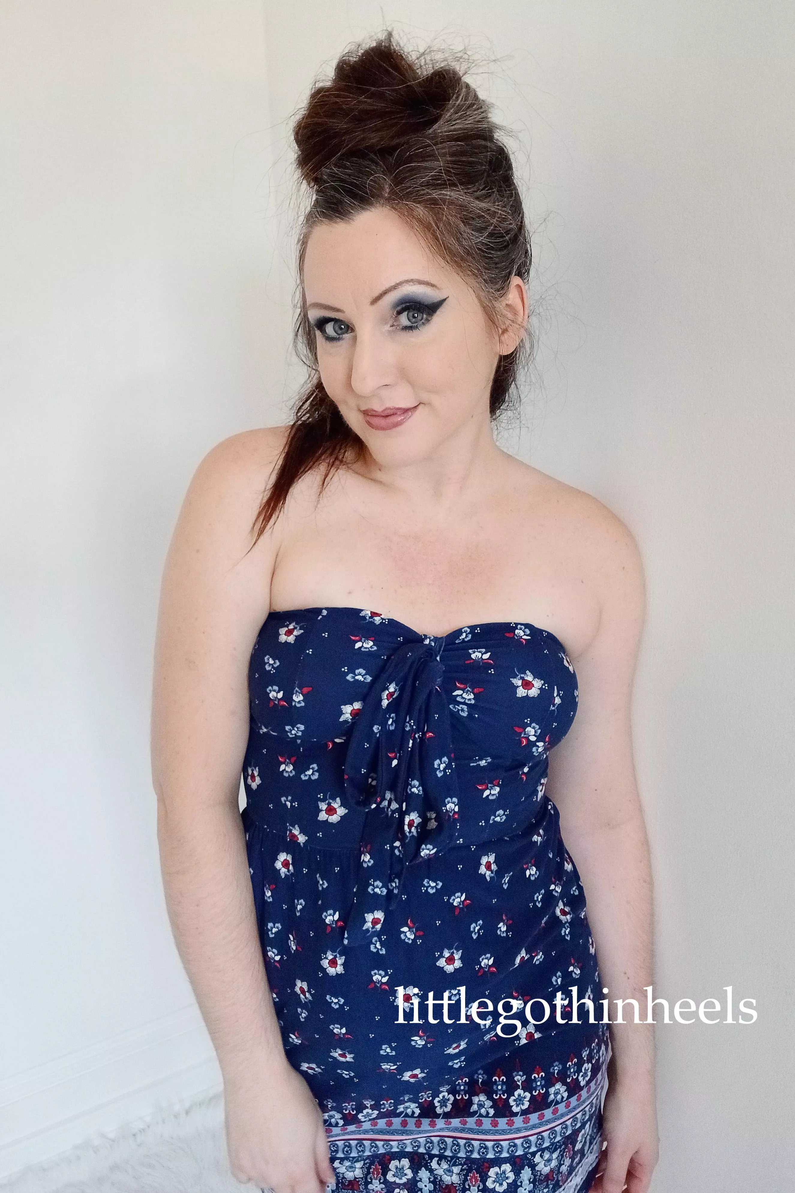 cute blue strapless sundress to match my blue eyes posted by littlegothinheels