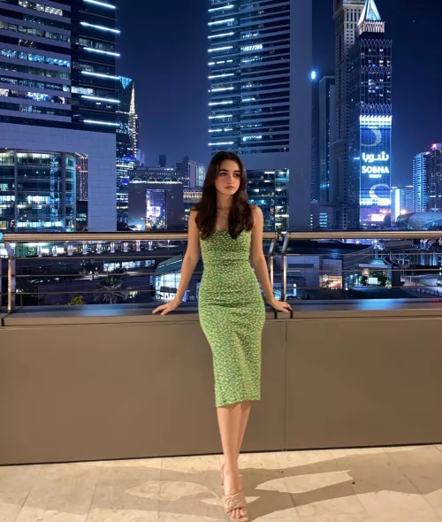 Green dress by blacknight9990