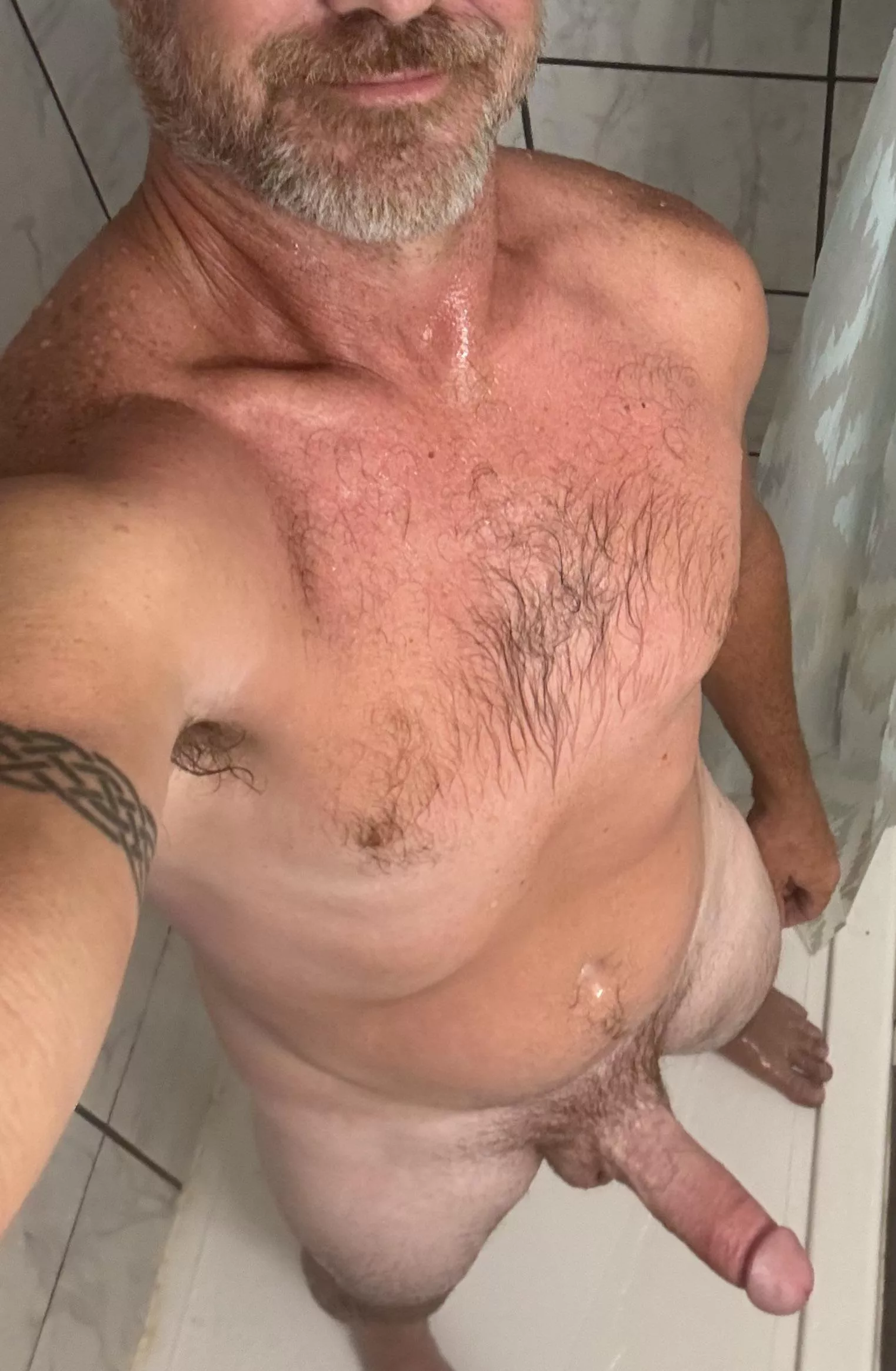 Hand me a towel? [49] posted by LunaticRancher
