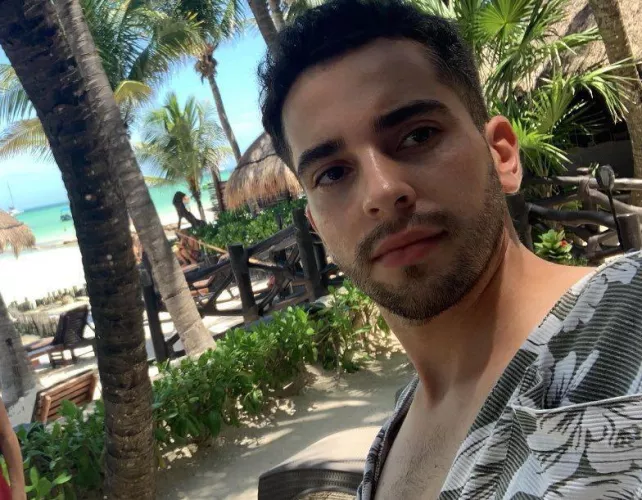 Hey there! Im Andrei and I’m a pilot From Mexico 🇲🇽 where are you from?  by vipandrei