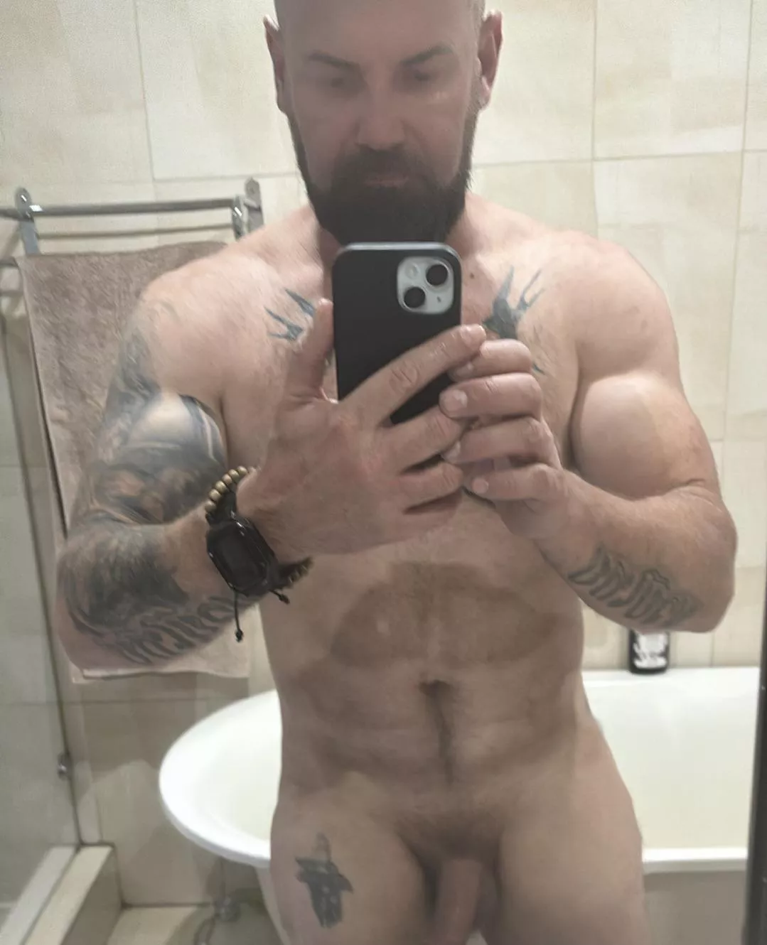 M (52)who likes older dads ? posted by Commencal1972