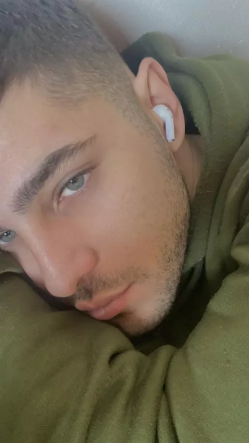 Morning 👋🏼 by Lustforuv