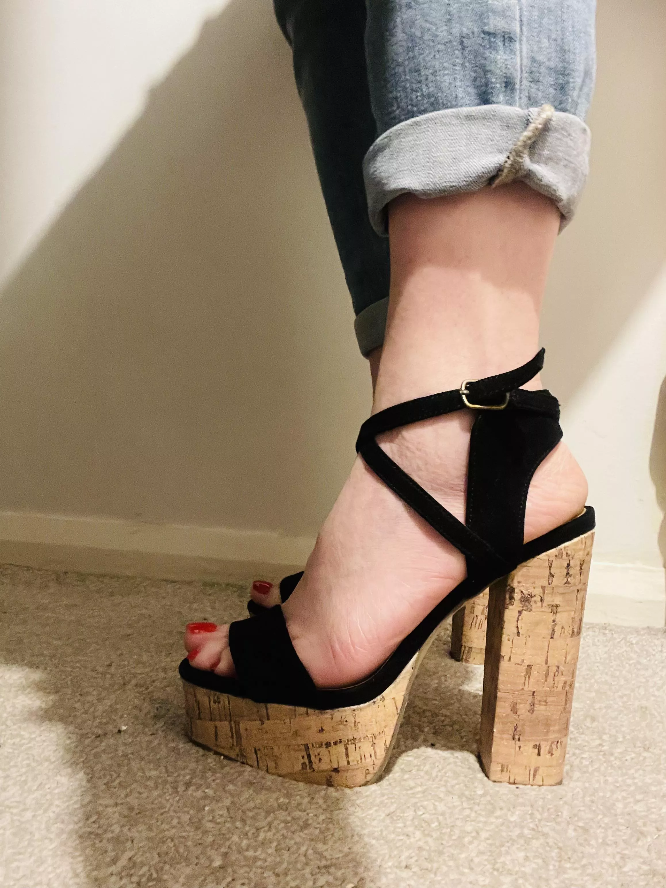 Perfect combo for shopping day 🛍️🤑 posted by Fairtell123