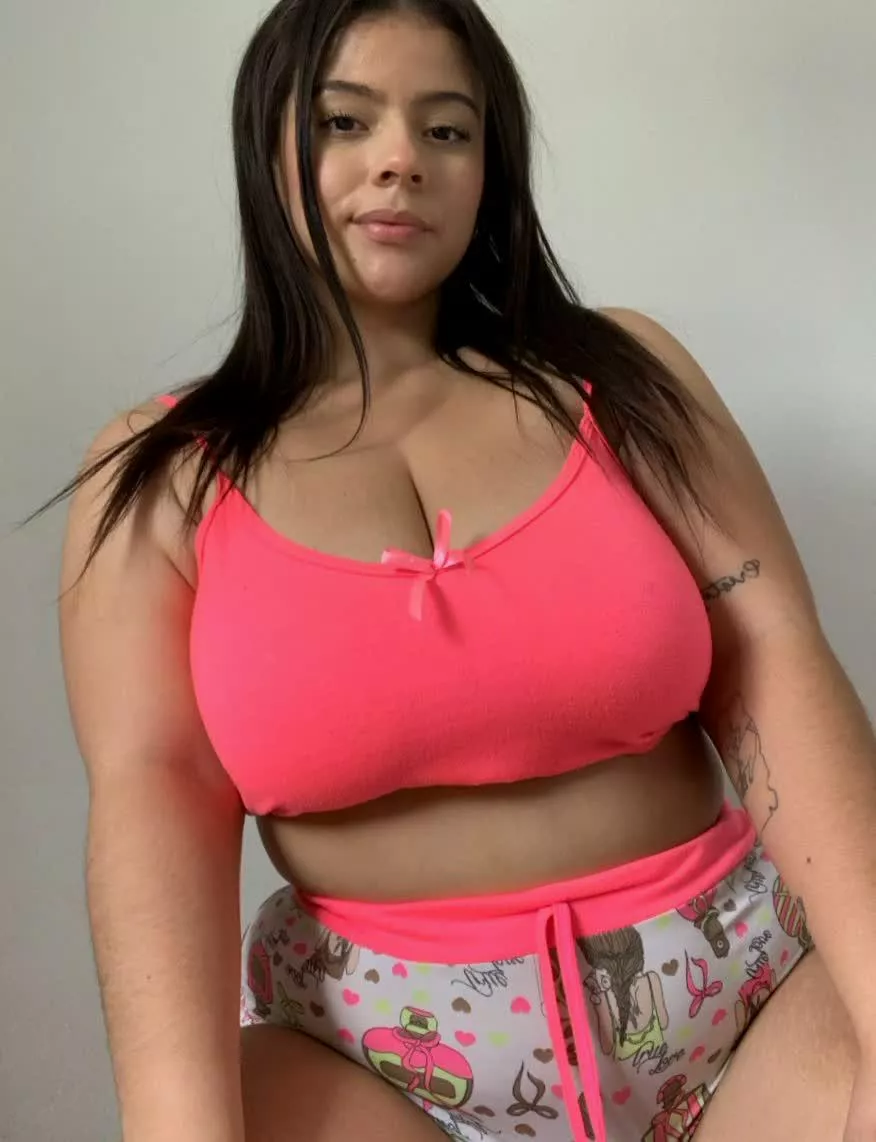 Pop on in your mouth 😋
 posted by StreetMirror3671