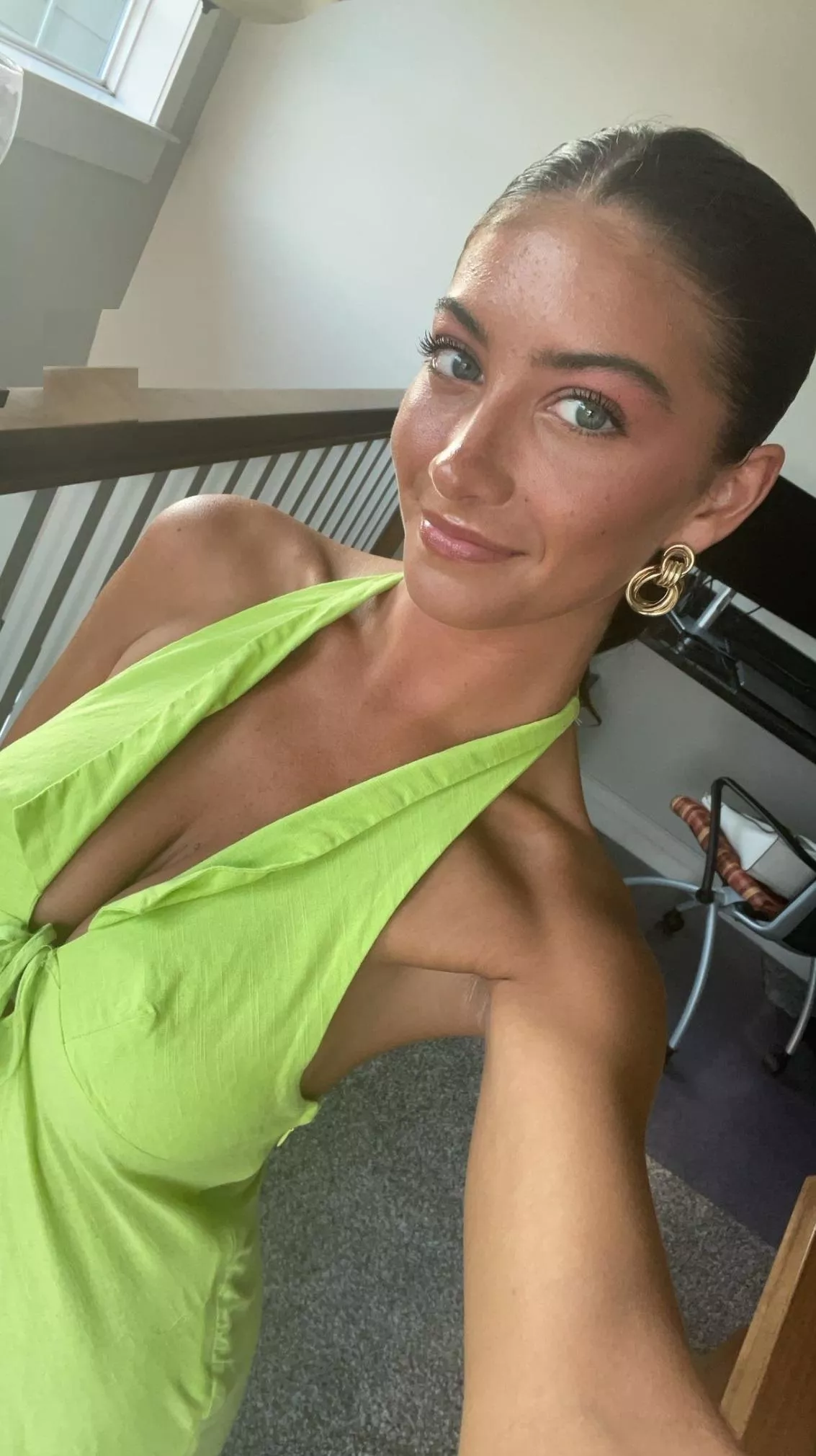 Selfie posted by asdfjhsdfa