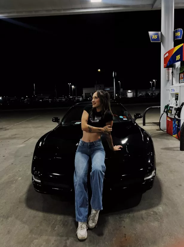 Simplicity is the ultimate sophistication. posted by NinaRamseyo