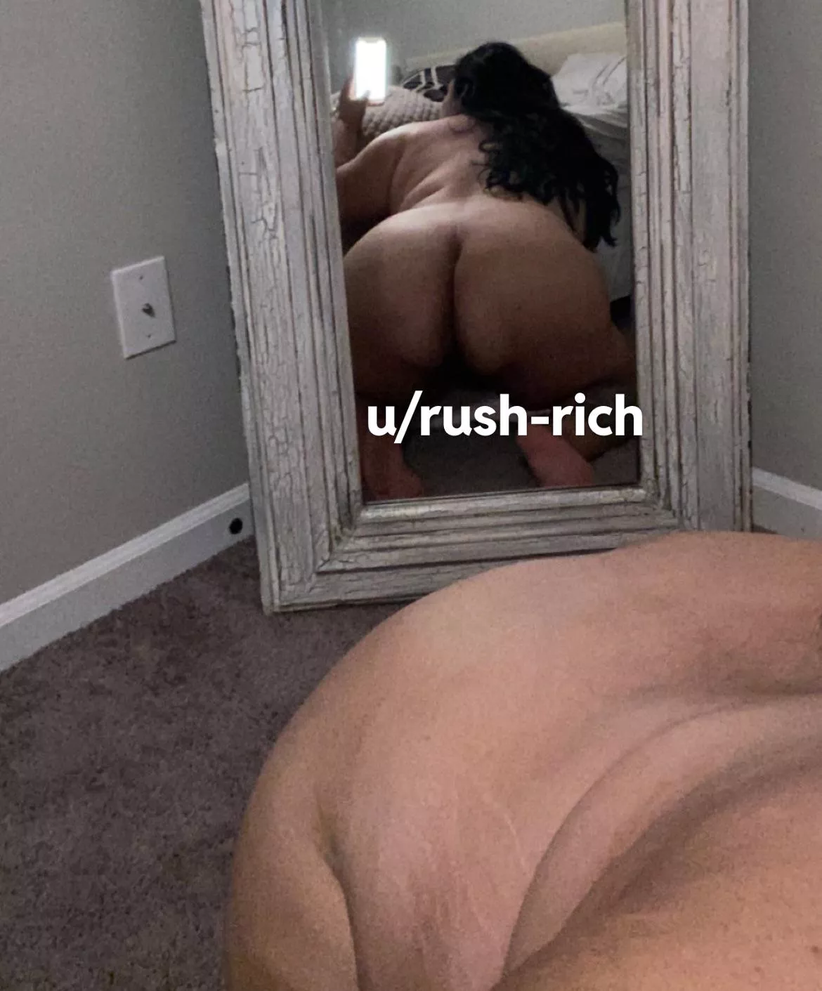 Spank me please 🥵🤭 posted by Rush-Rich