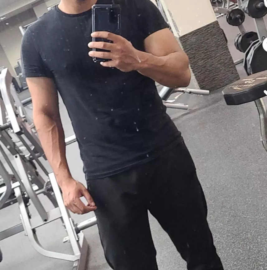 Wanna workout together? posted by bimmerboy340