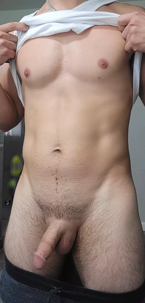 Would you like get naughty with a (37) married dad of 3? by Strong_Pipe_73586