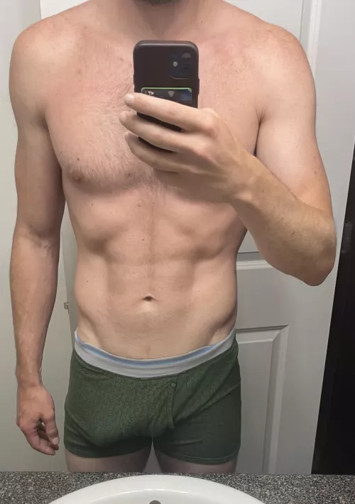 (36) been quite the dry spell, DMs open! by Illustrious-Rich-684