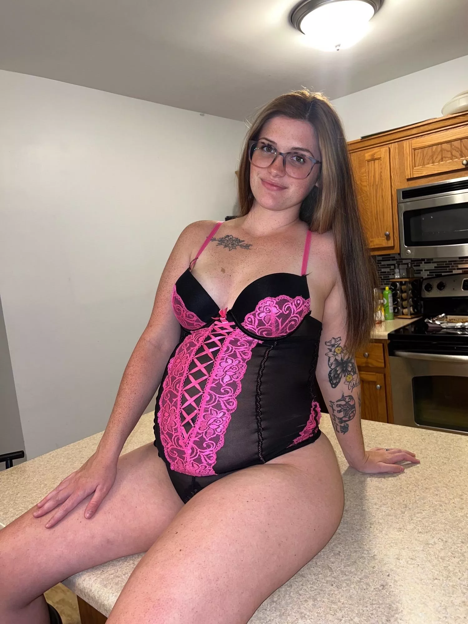 Best part of my early second trimester body is posted by TattedMommyleah