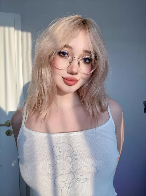 Dressed up for our date by ShellBeBack