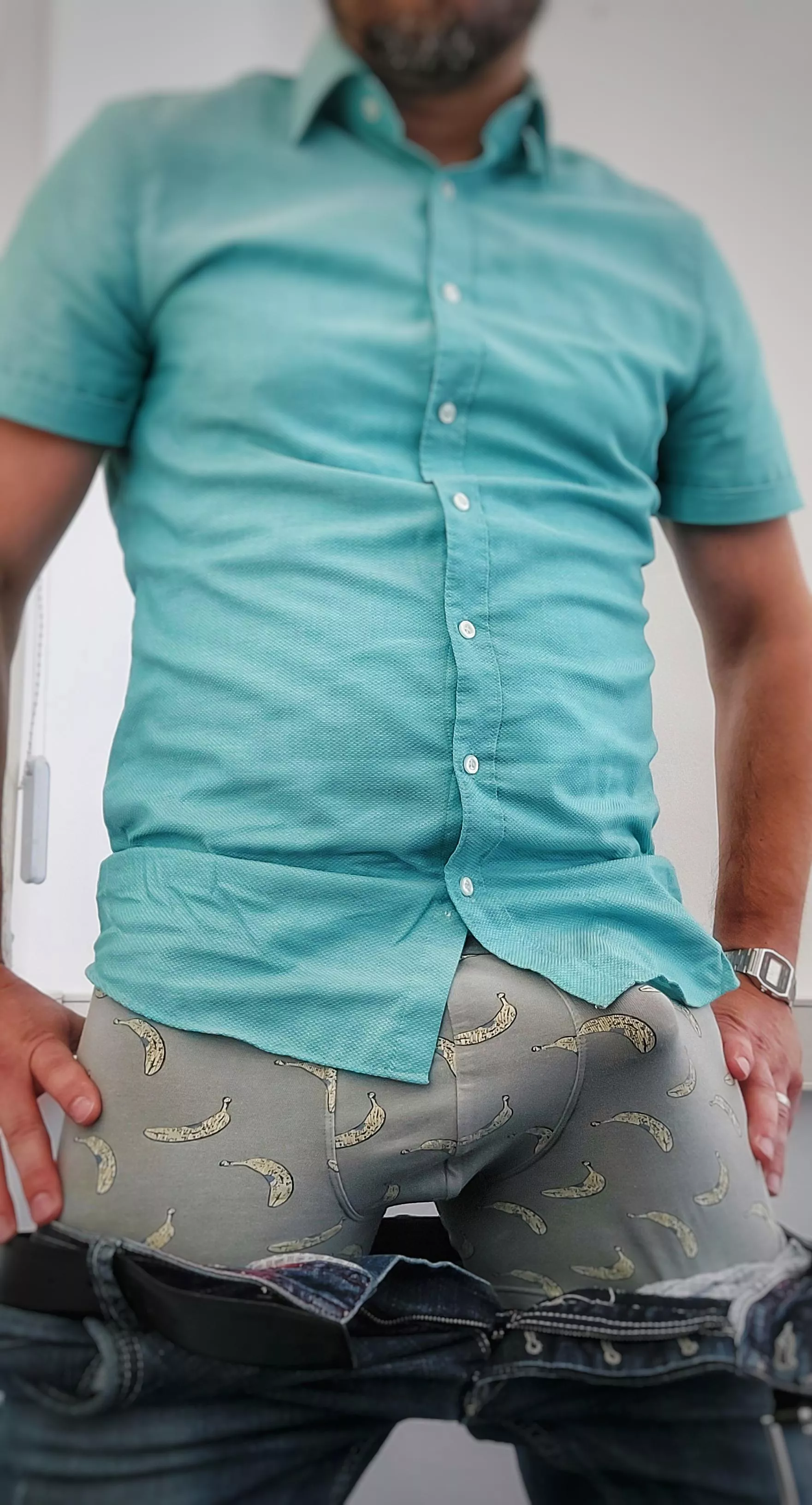 Got horny during work. What now? [40]  posted by Dariusz-J