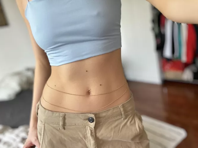 I don’t mind all the stares I get outside by long-legzzz