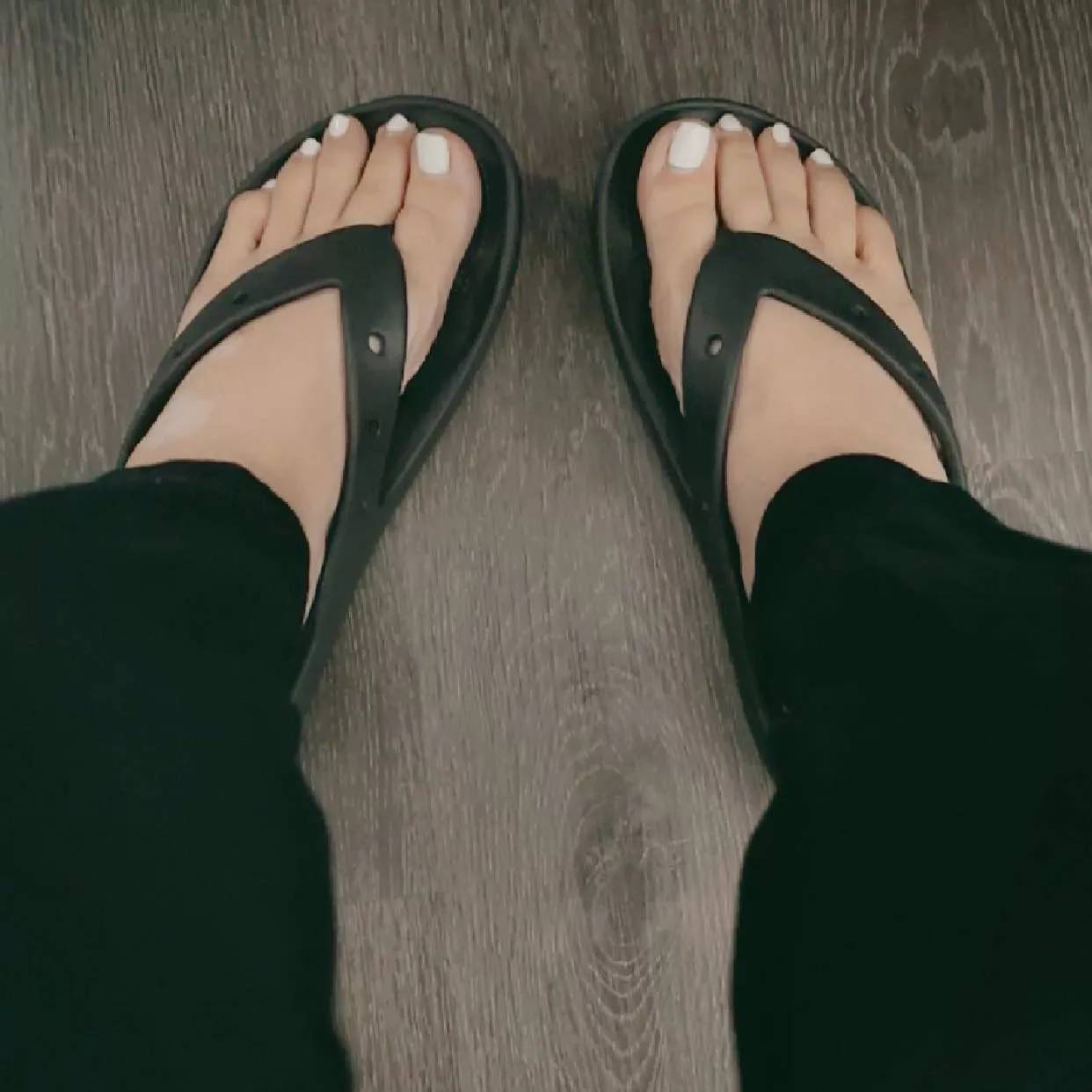 Office fit today. Do you approve? 🩷 posted by Hey-its-Andiee