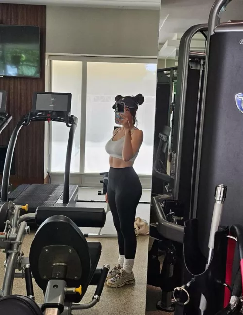 Pokimane by hippopotomus_meat