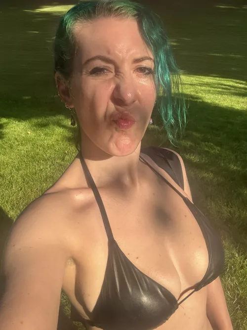 Sexy leather bikini by sirenskiss3