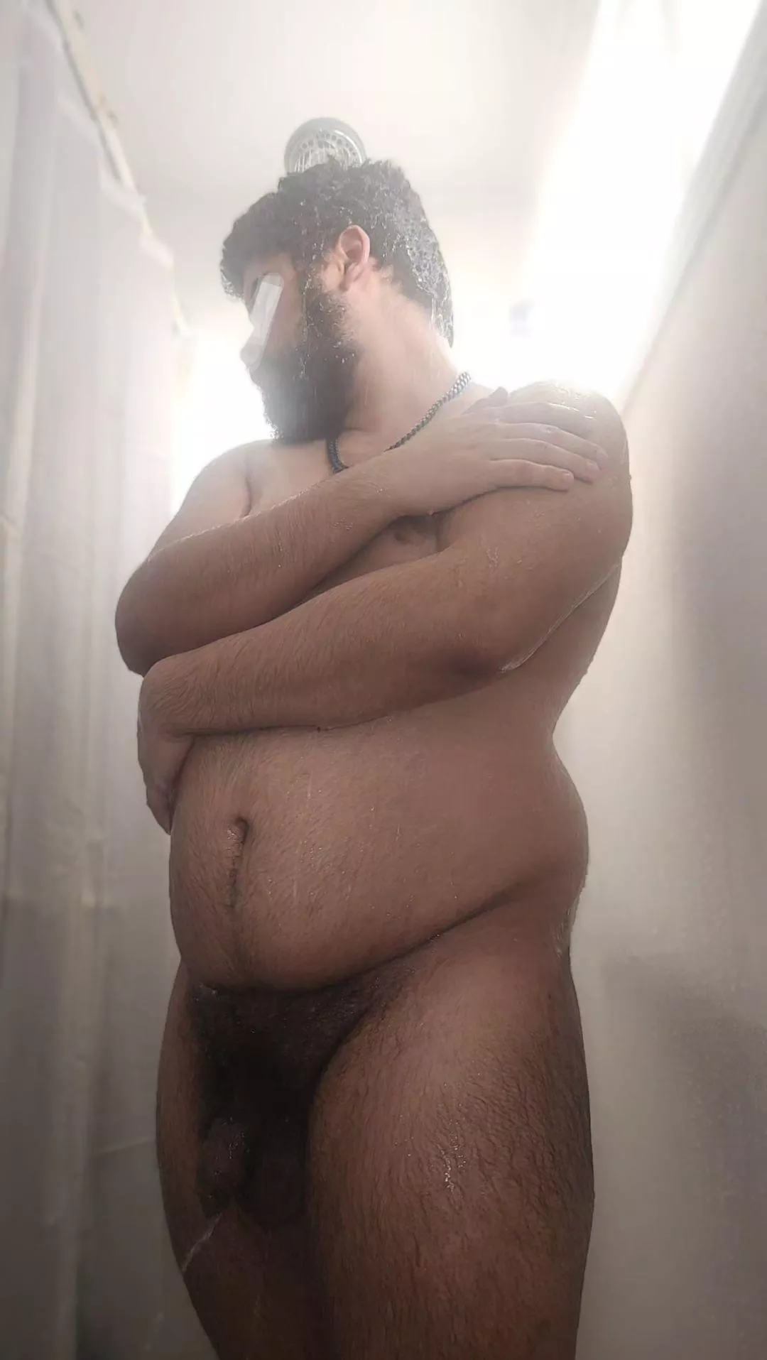 Squeaky clean🧼 posted by SkylarWantsToPlay