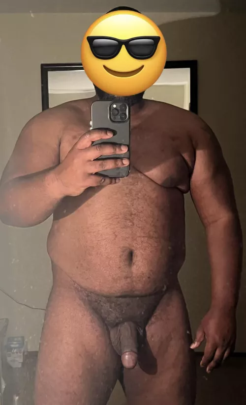 Where’s the women that like chubby black guys? by Encore_1