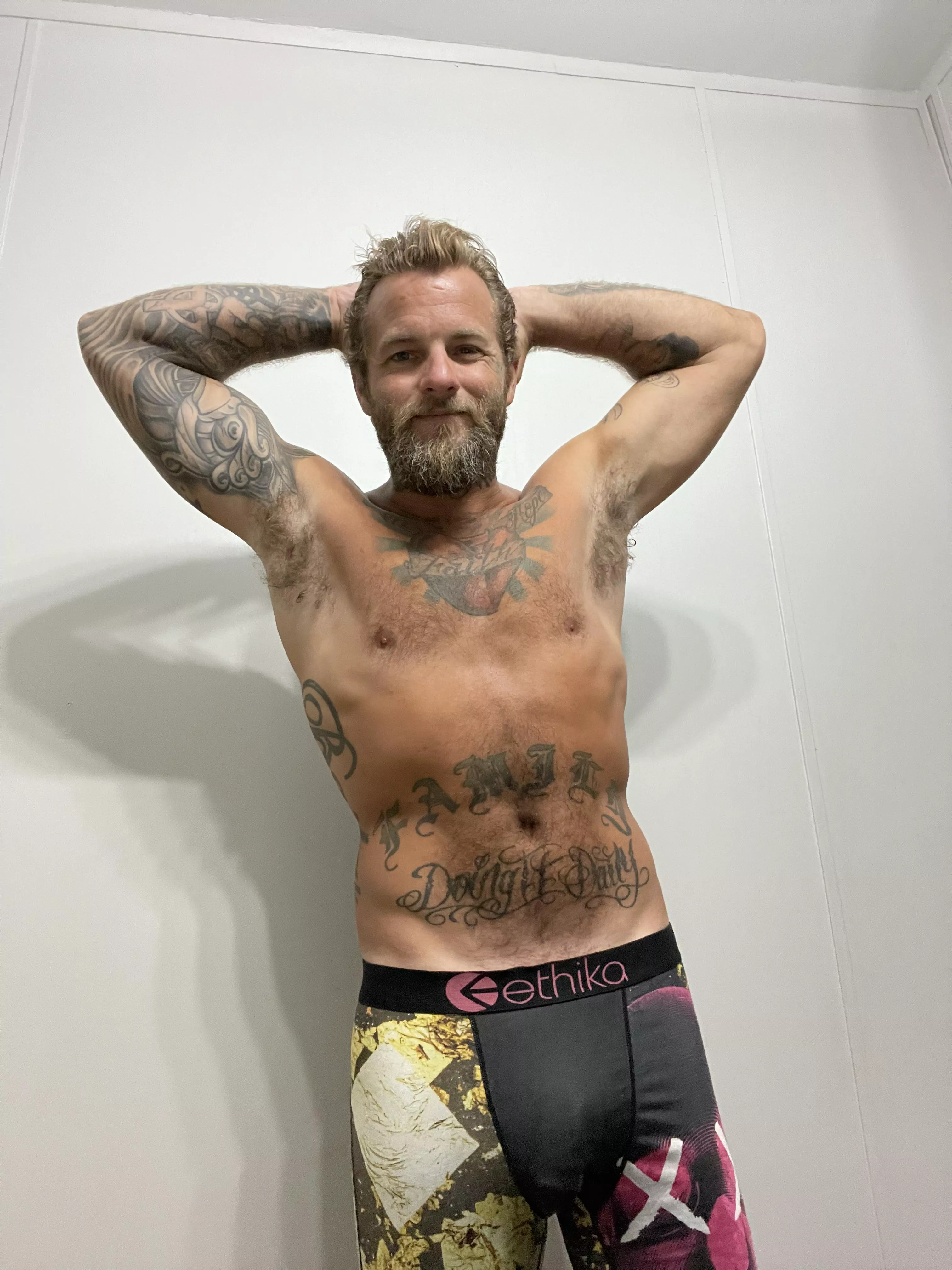 Are you riding the beard or boner first?  posted by Electronic-Look-9947