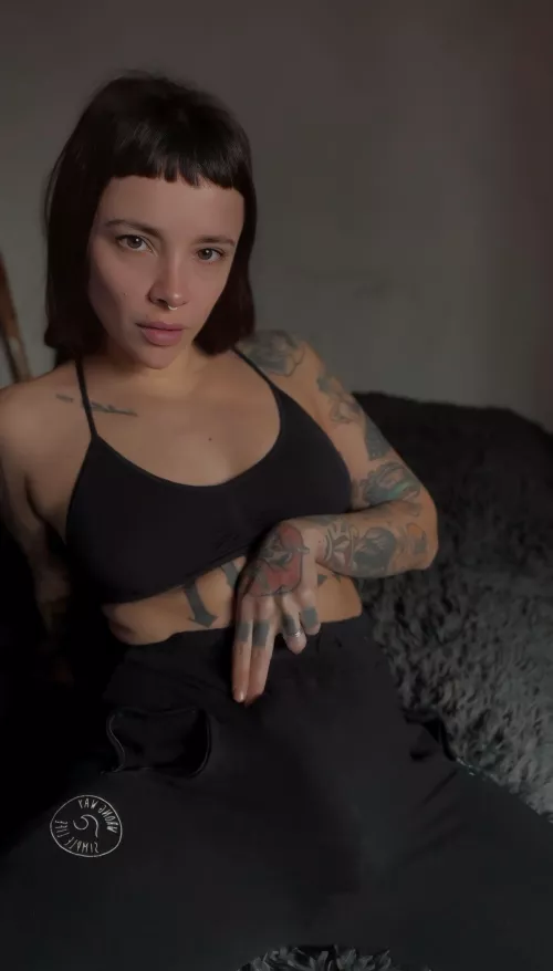 do you wanna see how hard my concealed dick is by OutlawFU2