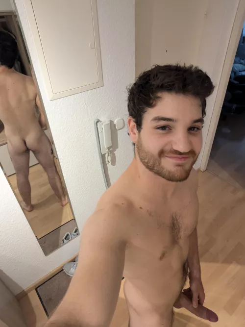 I wish every 🍑 and 🍆 enjoyer a beautiful weekend  by ActiveUnhappy6879