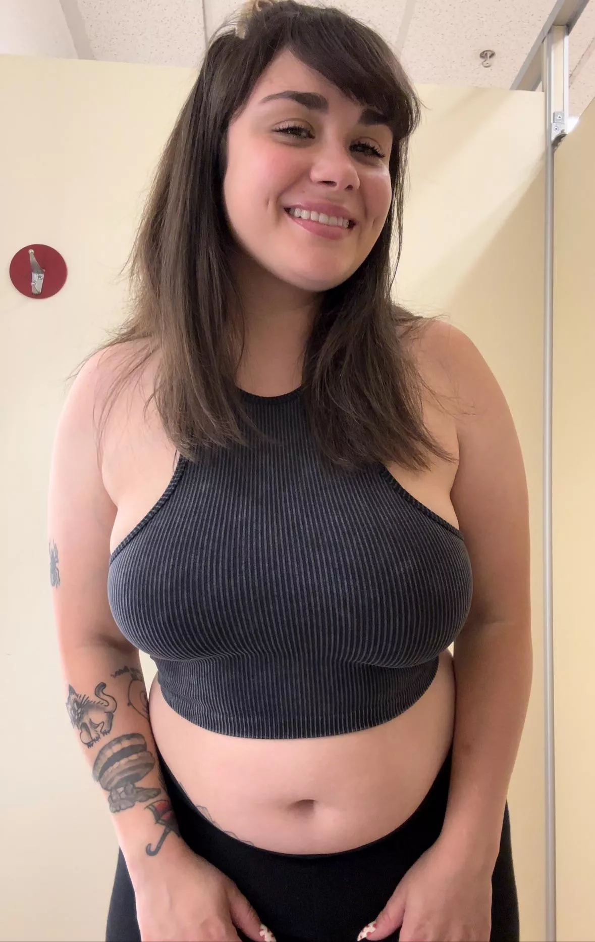 I’ve never fucked in a changing room before:( posted by BigSlutTinyToes