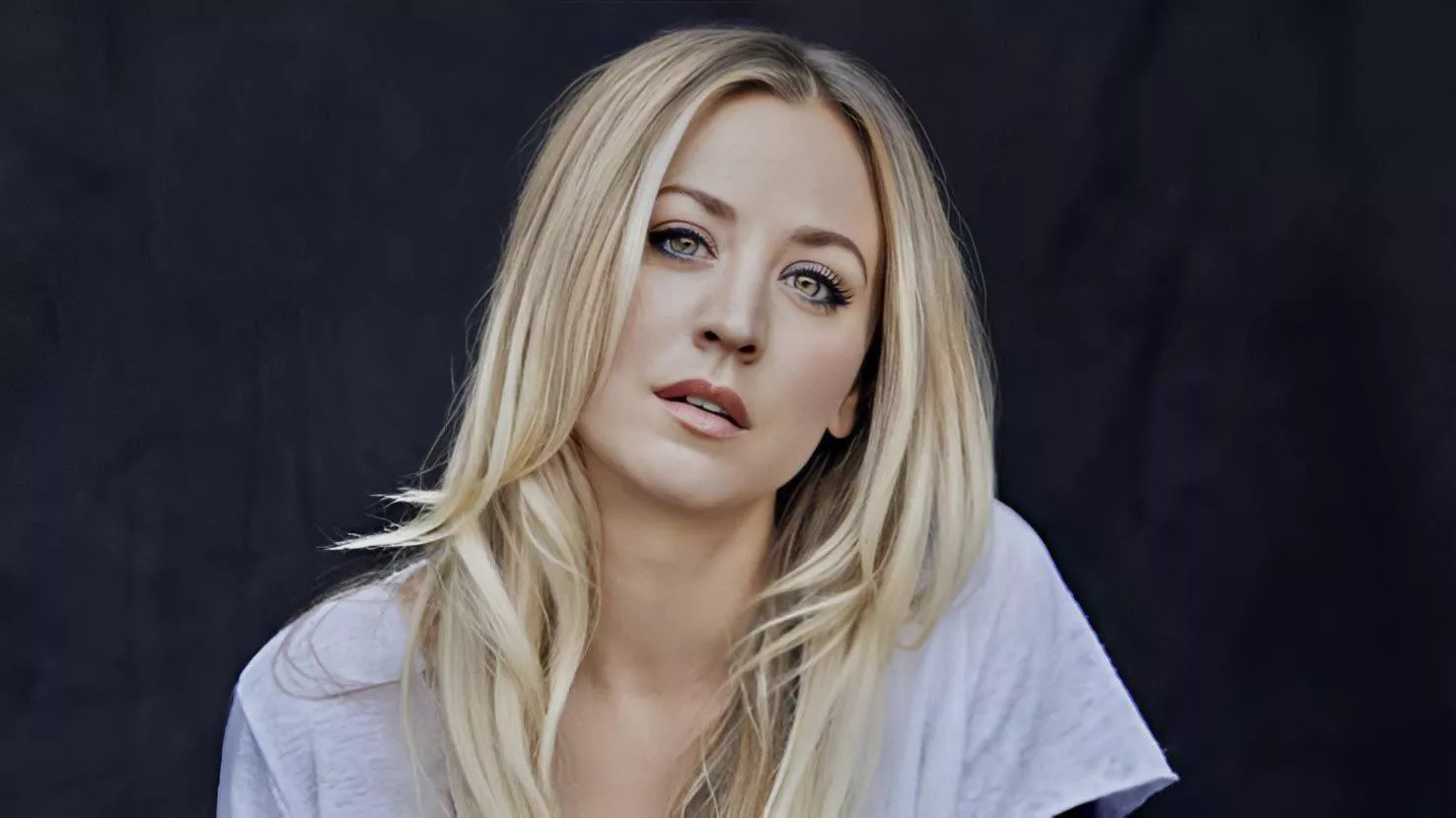 Kaley Cuoco posted by Reasonable-Owl-3857