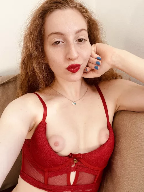 lovin' my weird b cups by laviniatiburskii