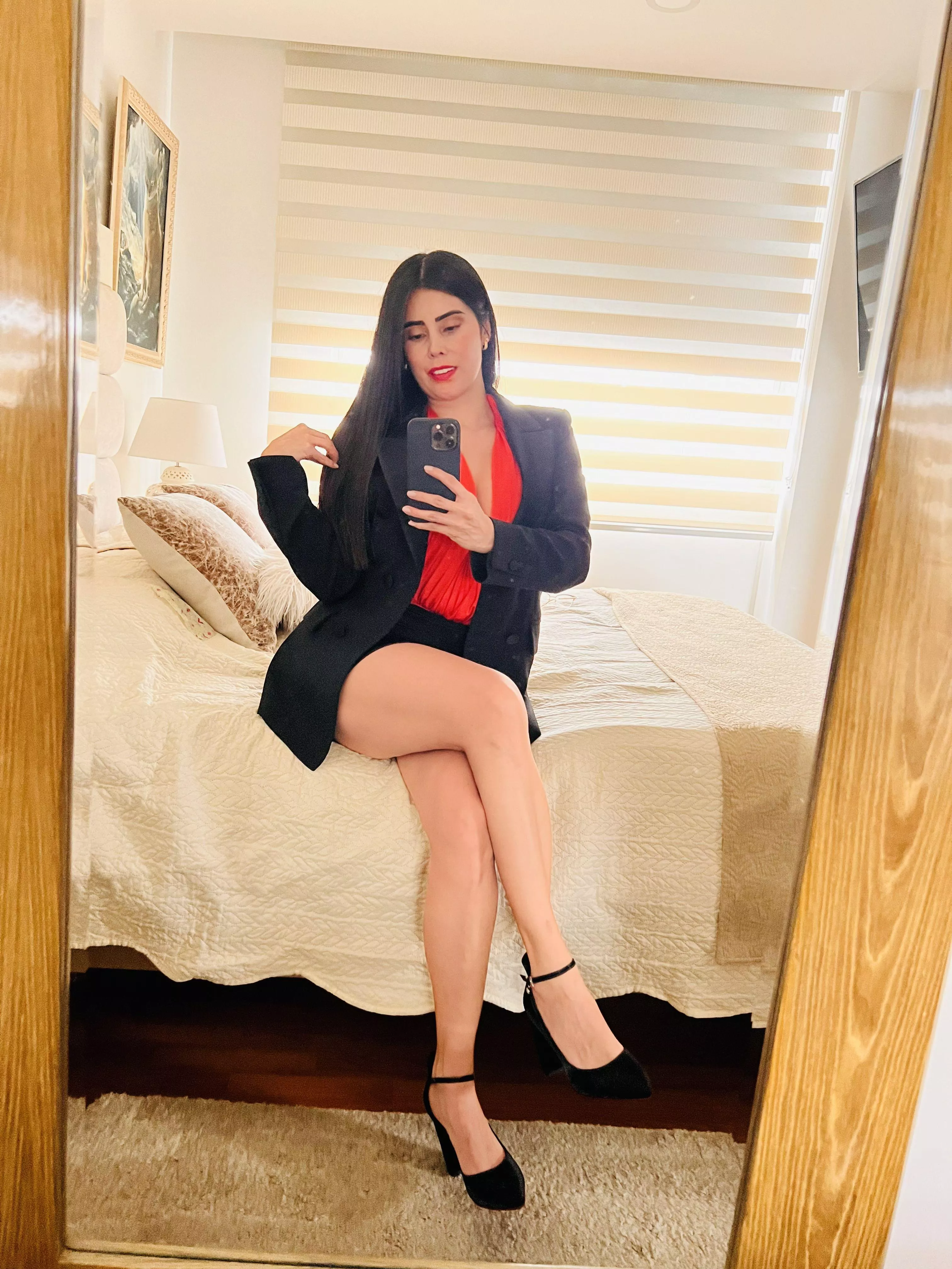 My daily dose of professional chic posted by biancasoffice