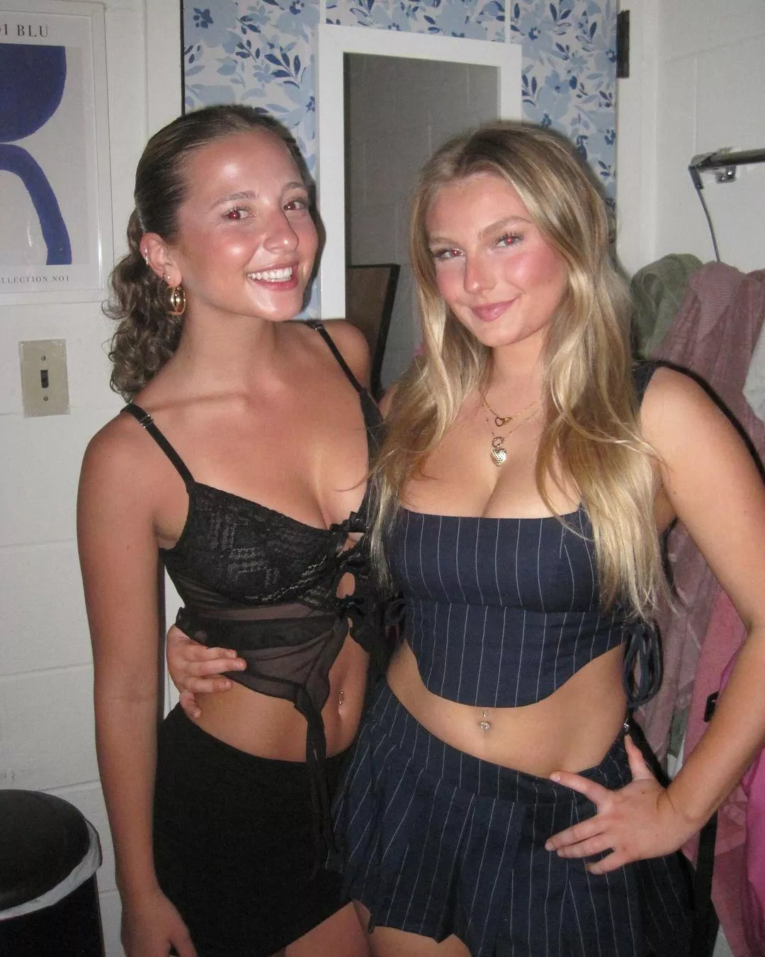 Nenas [2] posted by FireSt77