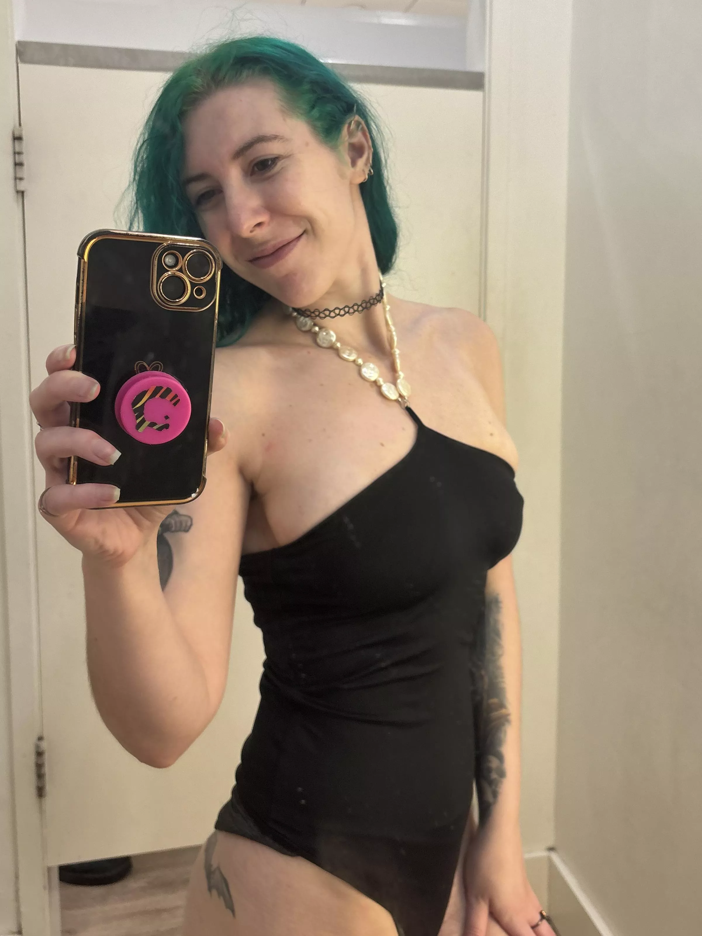 Pearly one piece posted by sirenskiss3