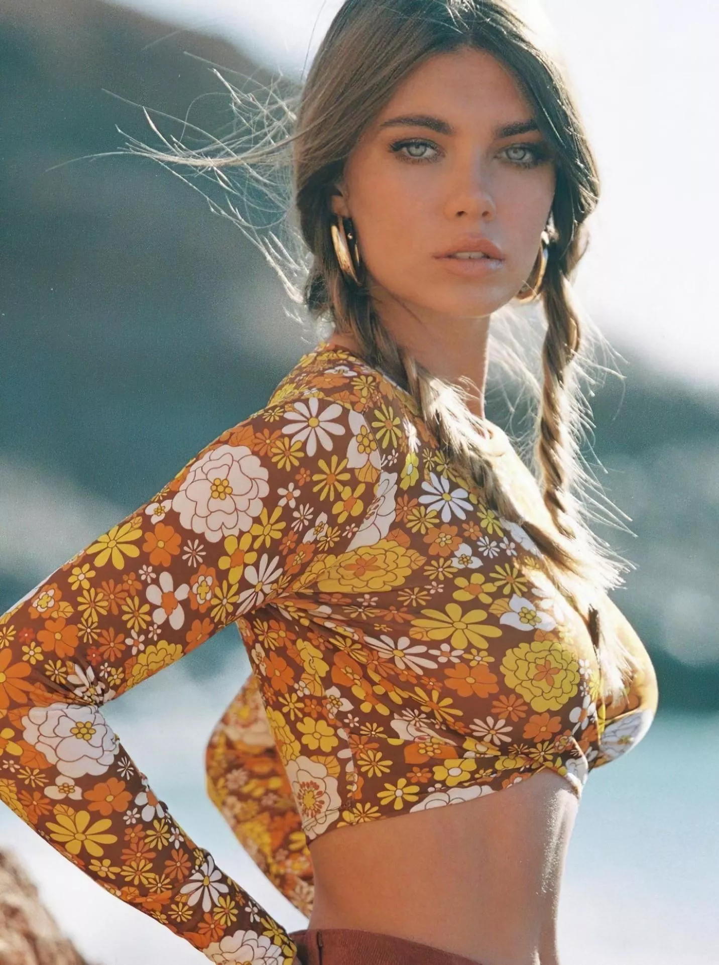 Tia Mallia posted by UncleSquiffy