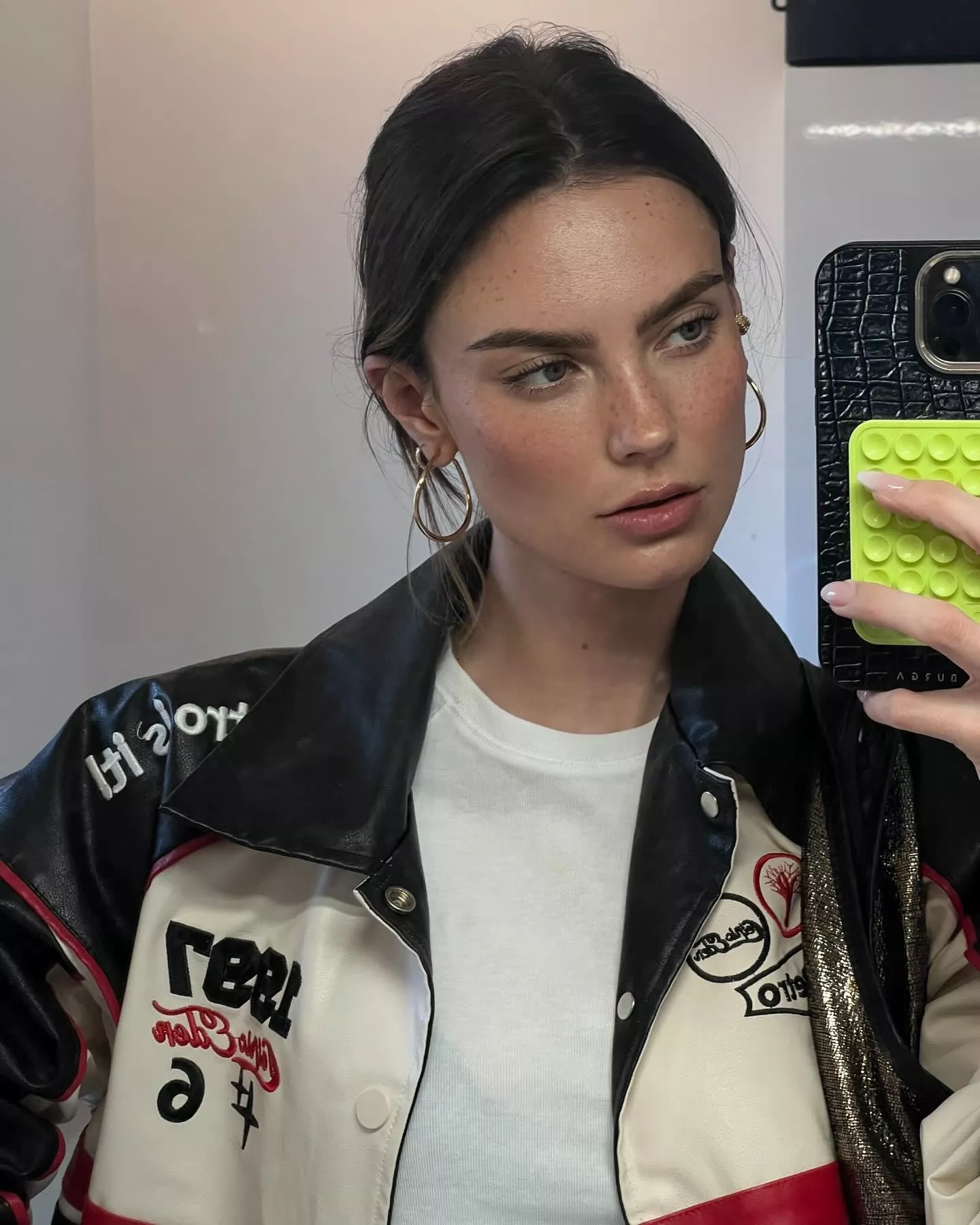 Vivian Benard posted by JealousThroat69