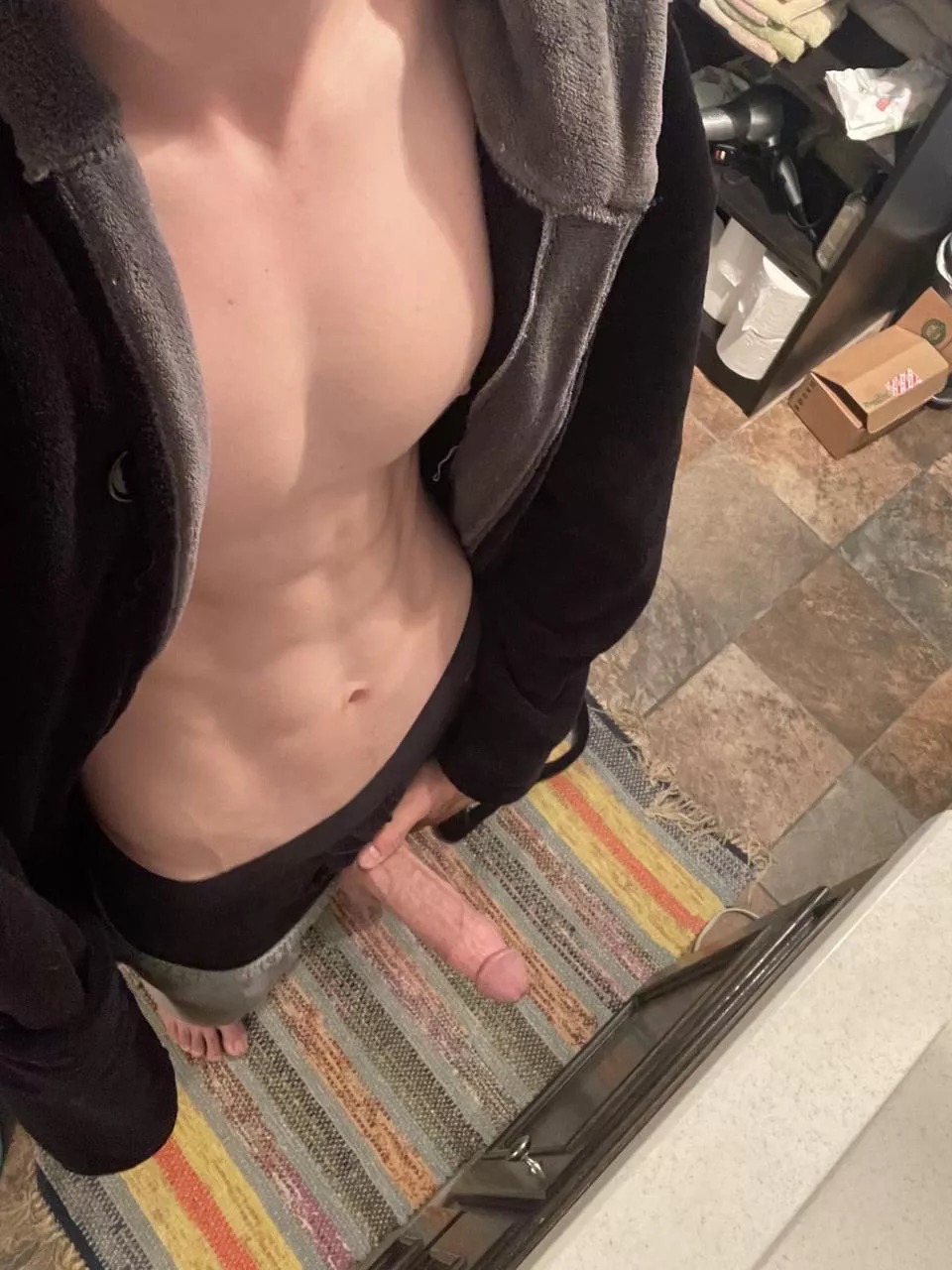 (19)Get on ur knees for it posted by Scale-Living